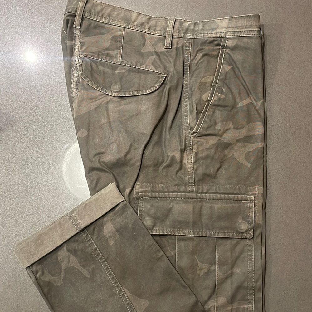 Suitsupply Camo Cargo Pants